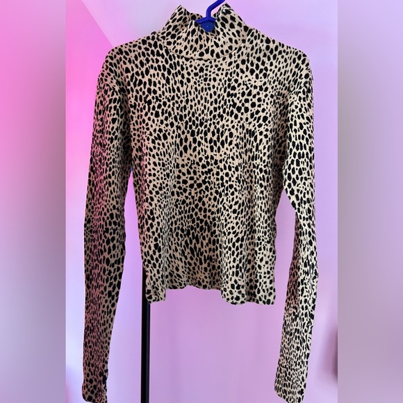 SET: Brandy Melville Leopard Print Top and Skirt - Picture 2 of 5